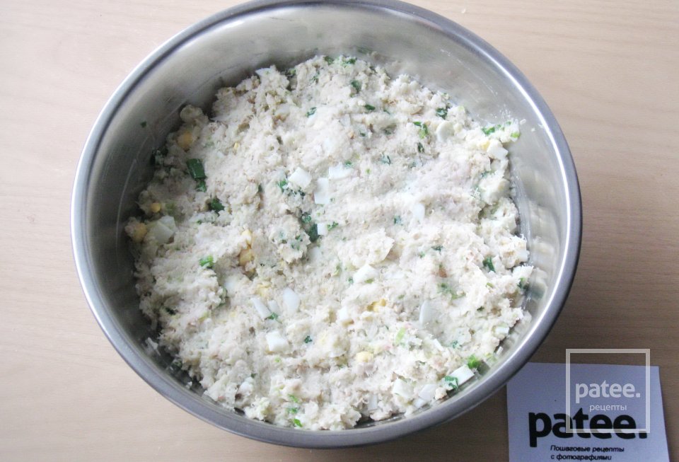 Рыбные котлеты с отварными яйцами и овсяными хлопьями - Шаг 8