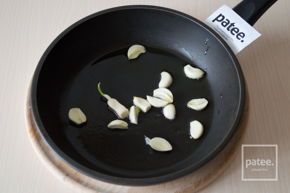 Пенне с брокколи, зеленым горошком и чесноком - Шаг 5