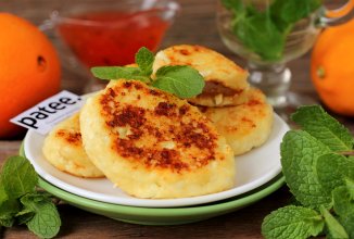 Сырники с варёной сгущёнкой