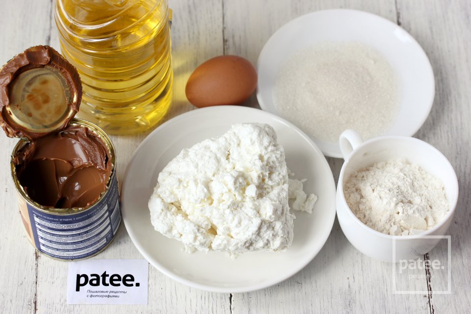 Сырники с варёной сгущёнкой - Шаг 1