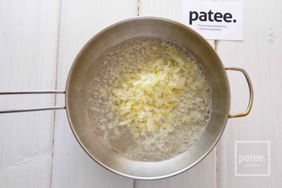 Спагетти с морепродуктами в сливочном соусе - Шаг 4