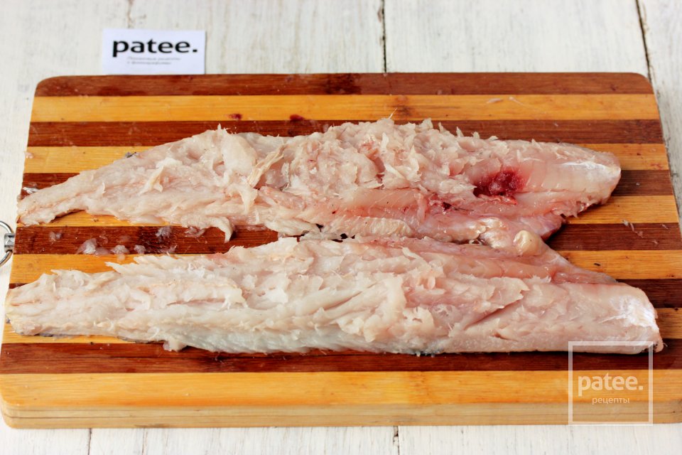 Рыбные котлеты с сыром на пару в мультиварке - Шаг 2