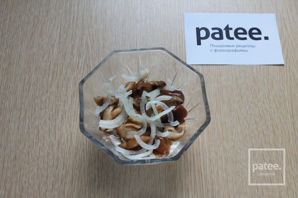 Салат с курицей и ананасами - Шаг 7