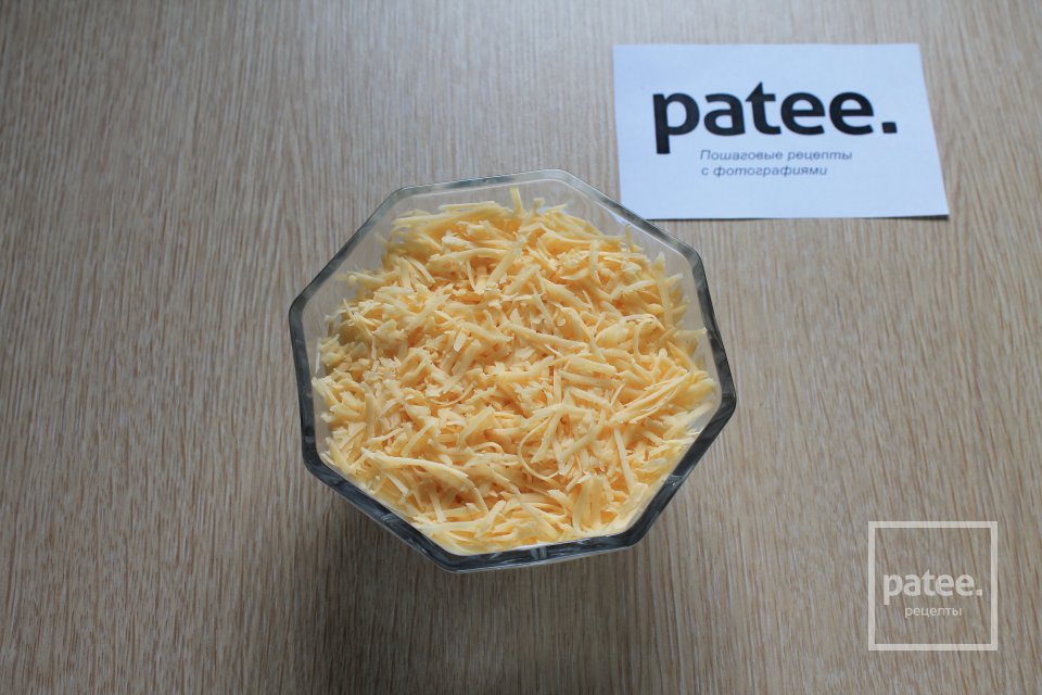 Салат с курицей и ананасами - Шаг 9