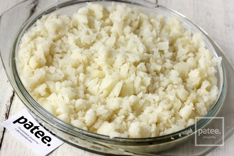 Оладьи из цветной капусты с зелёным горошком и луком - Шаг 4