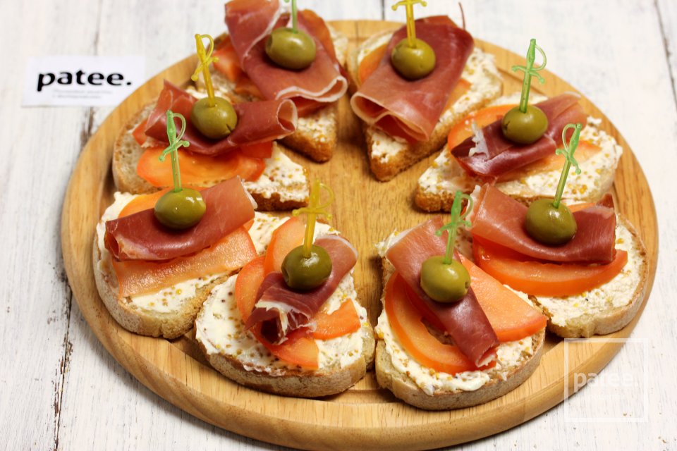 Канапе с хамоном и помидорами - Шаг 8