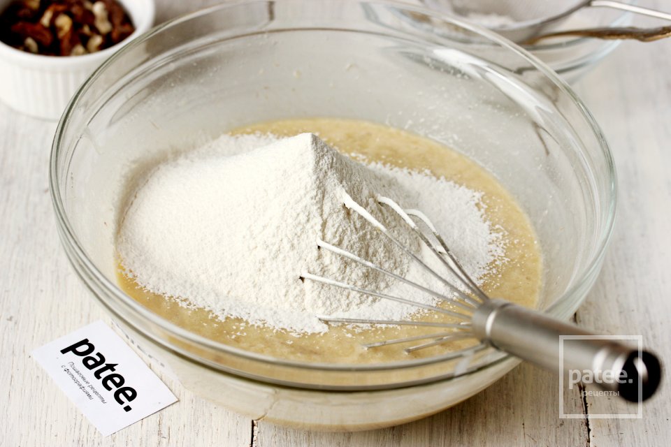 Банановый торт с орехами - Шаг 6