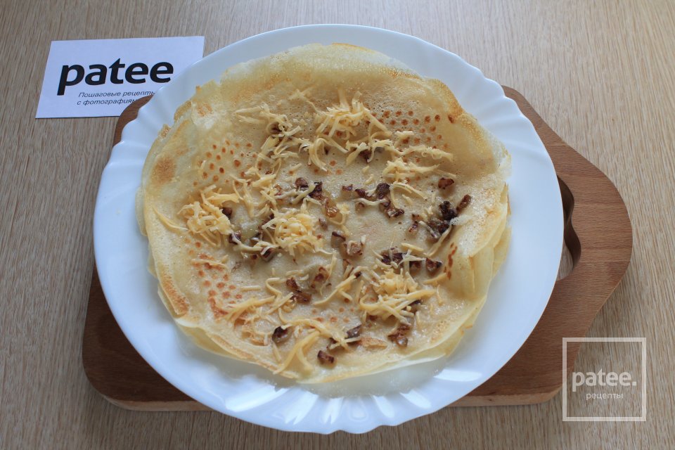 Блины с грибным припеком и сыром - Шаг 11