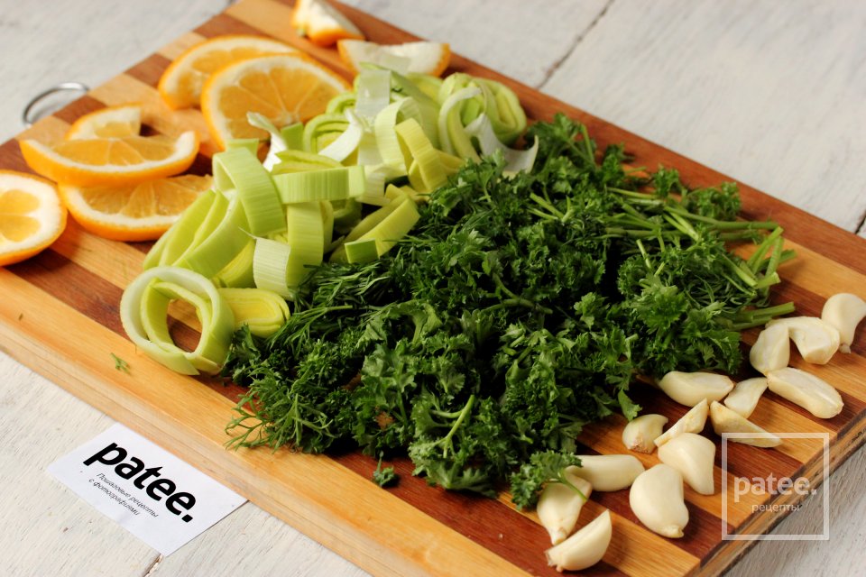 Куриные котлеты на ароматной подушке - Шаг 7