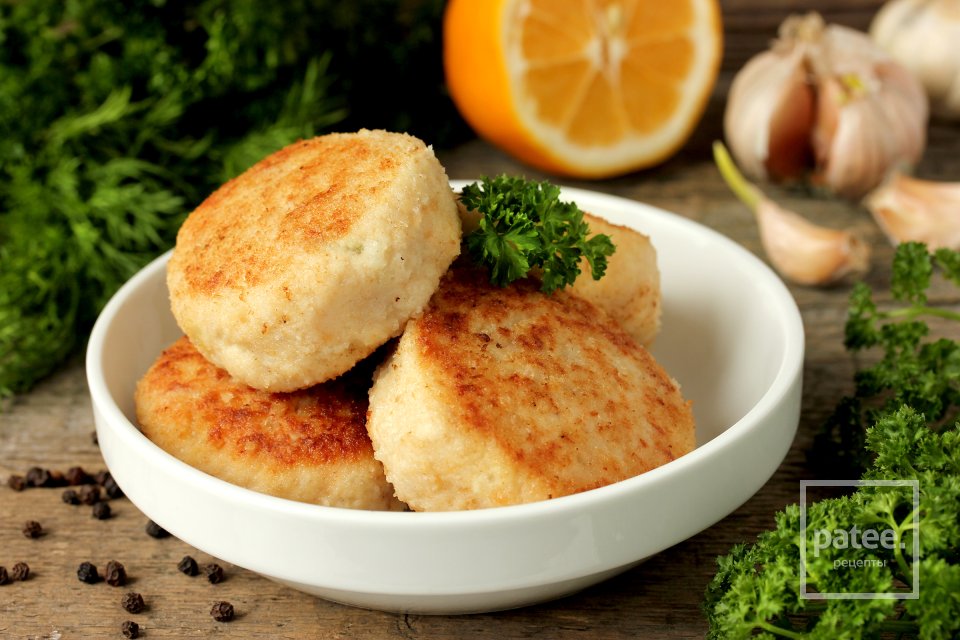 Куриные котлеты на ароматной подушке - Шаг 13