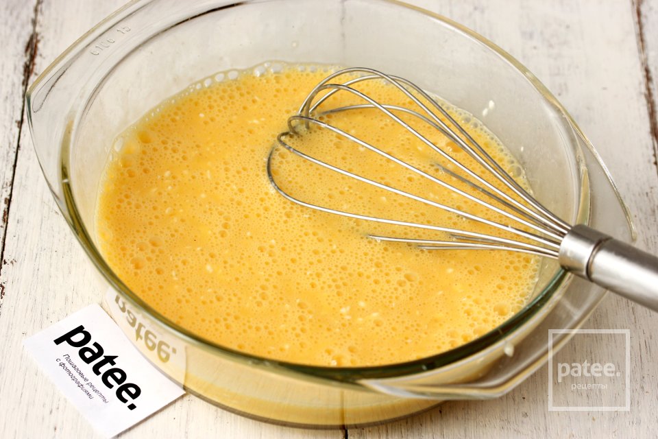 Яичные рулетики с печёночной начинкой - Шаг 3