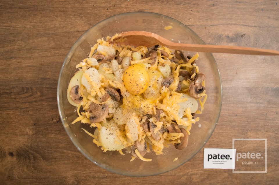 Турт с картофелем и грибами - Шаг 17