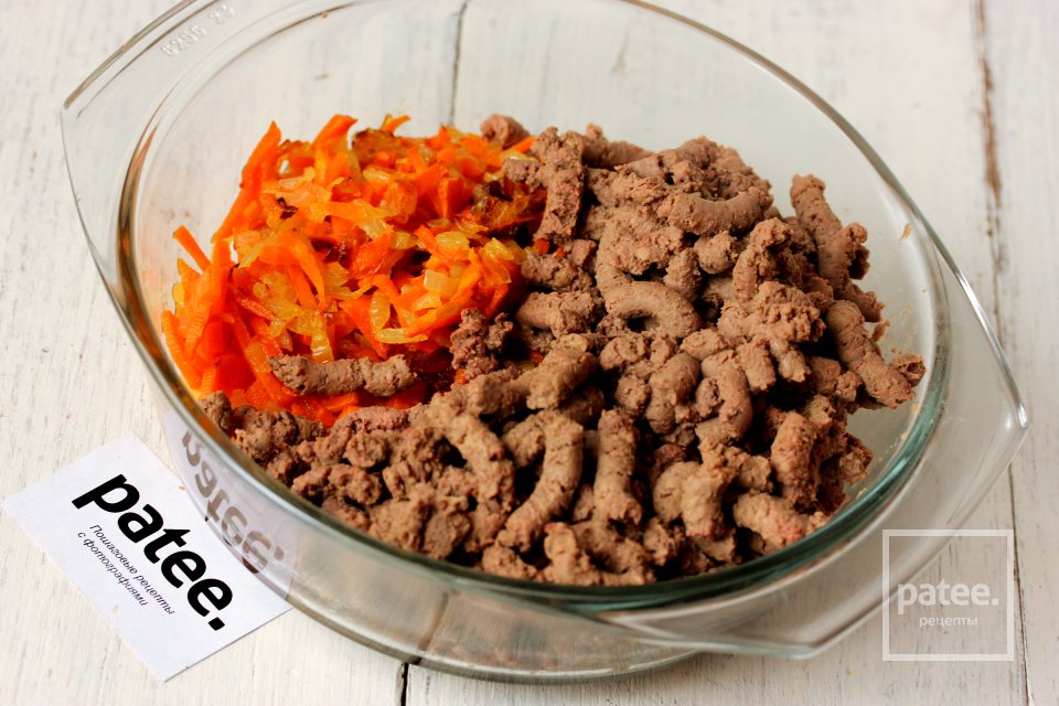 Яичные рулетики с печёночной начинкой - Шаг 8