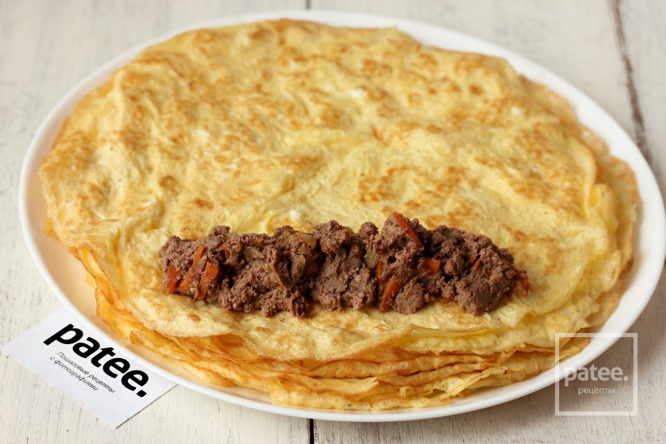 Яичные рулетики с печёночной начинкой - Шаг 10