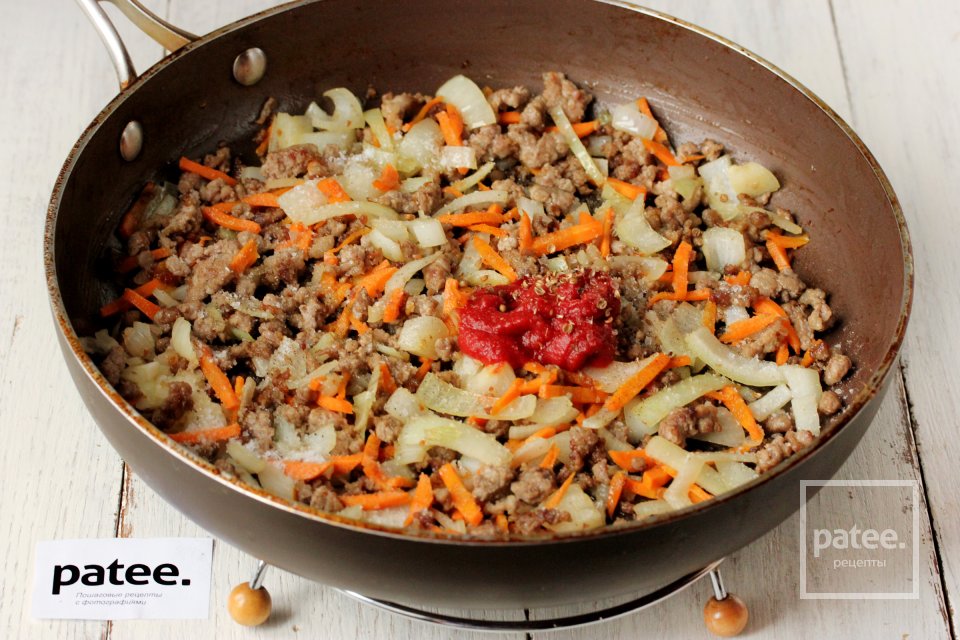 Фунчоза с мясным фаршем и овощами - Шаг 6