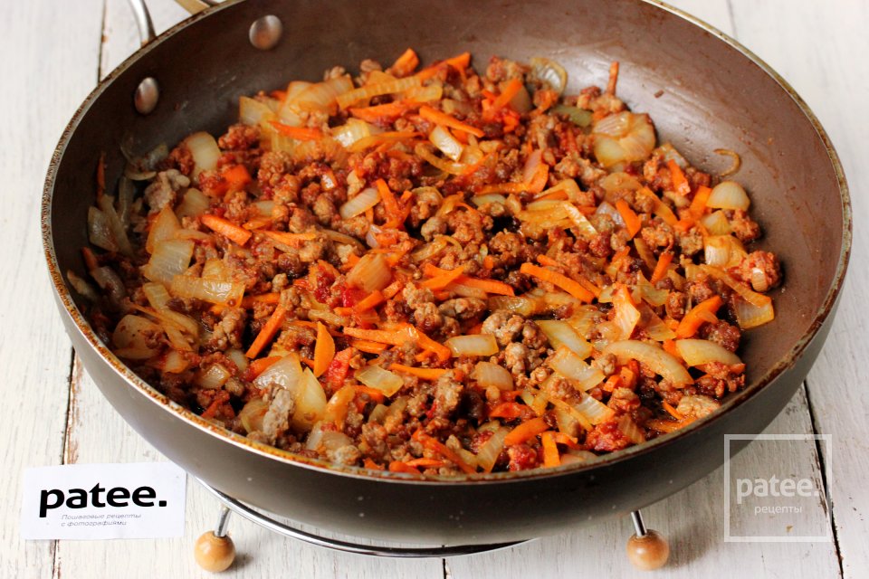 Фунчоза с мясным фаршем и овощами - Шаг 7