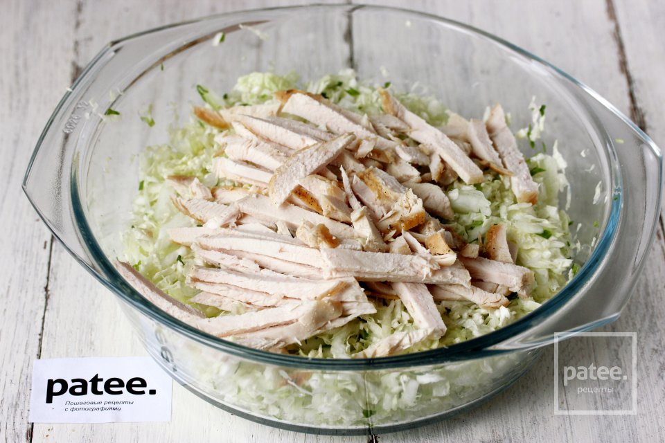 Салат из пекинской капусты с курицей и горчичной заправкой - Шаг 5