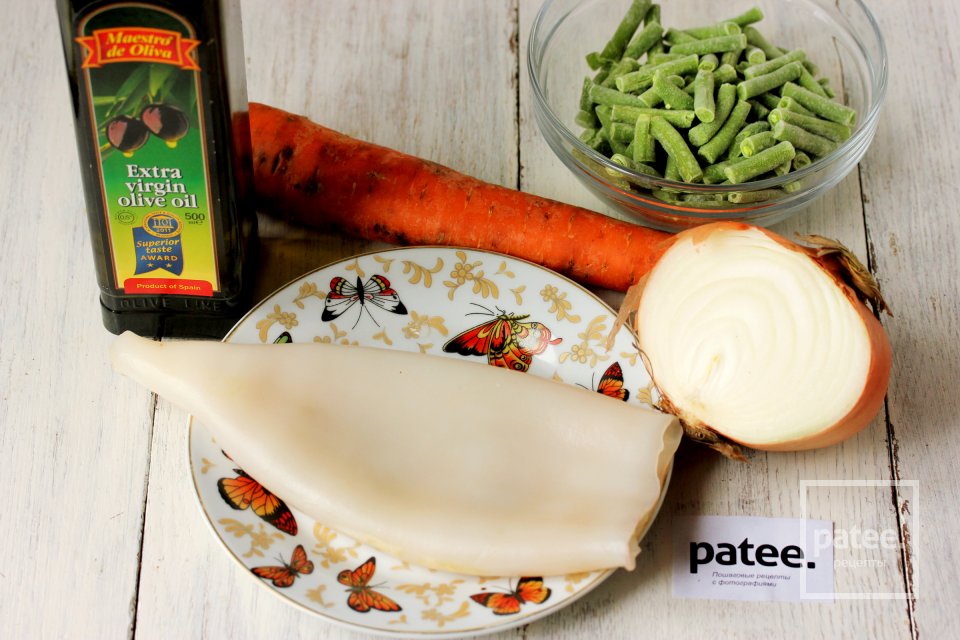 Кальмары со стручковой фасолью - Шаг 1