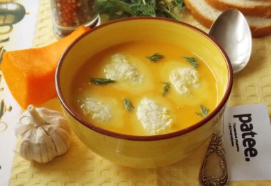 Рецепт Тыквенный суп-пюре с куриными кнелями