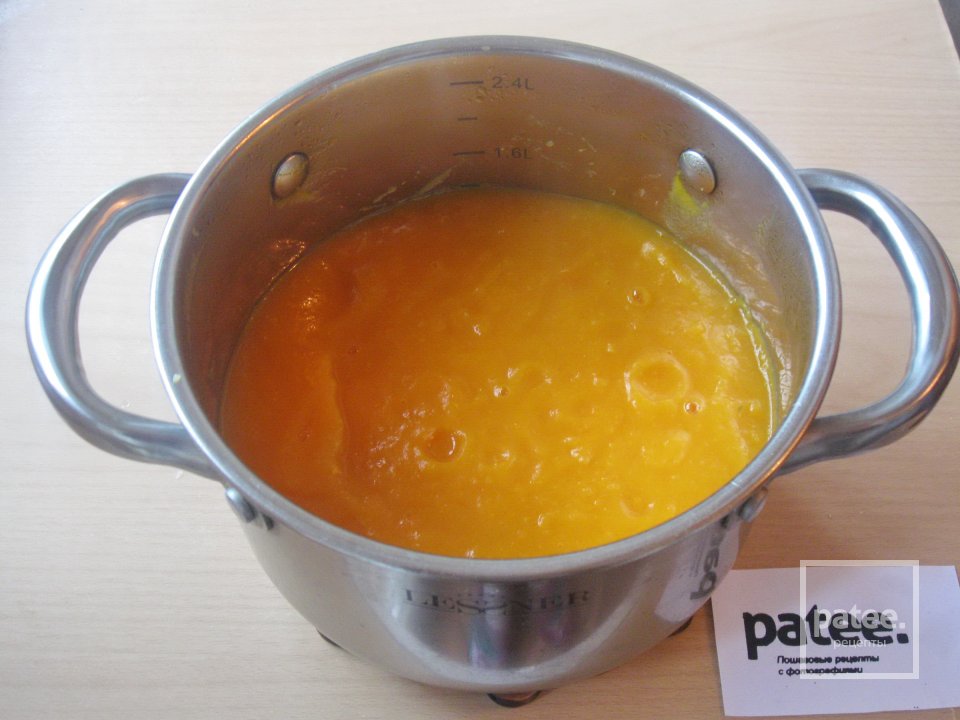 Тыквенный суп-пюре с куриными кнелями - Шаг 12