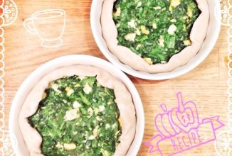 Пирог со шпинатом, яйцом и чесноком!