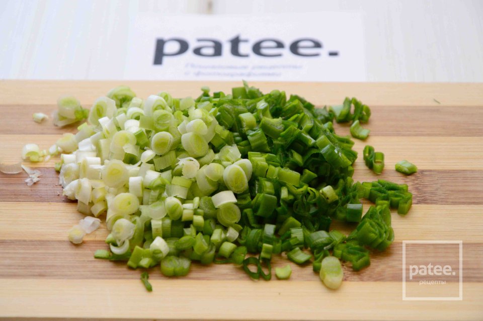 Блинные мешочки с сельдью - Шаг 3