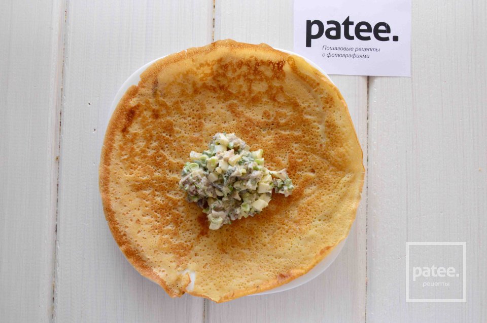 Блинные мешочки с сельдью - Шаг 10