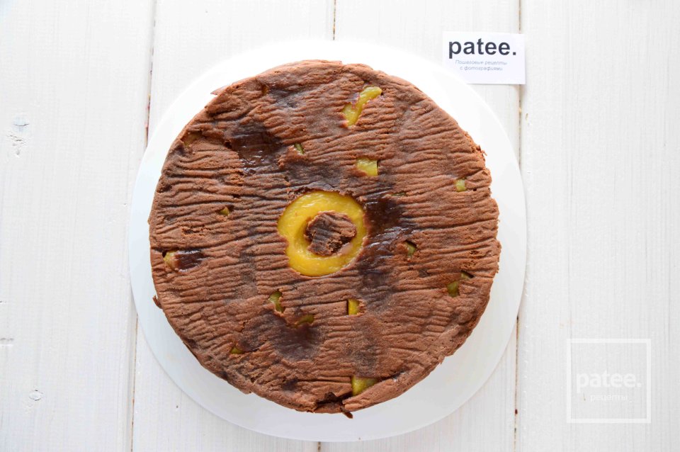 Шоколадный пирог с персиками - Шаг 11