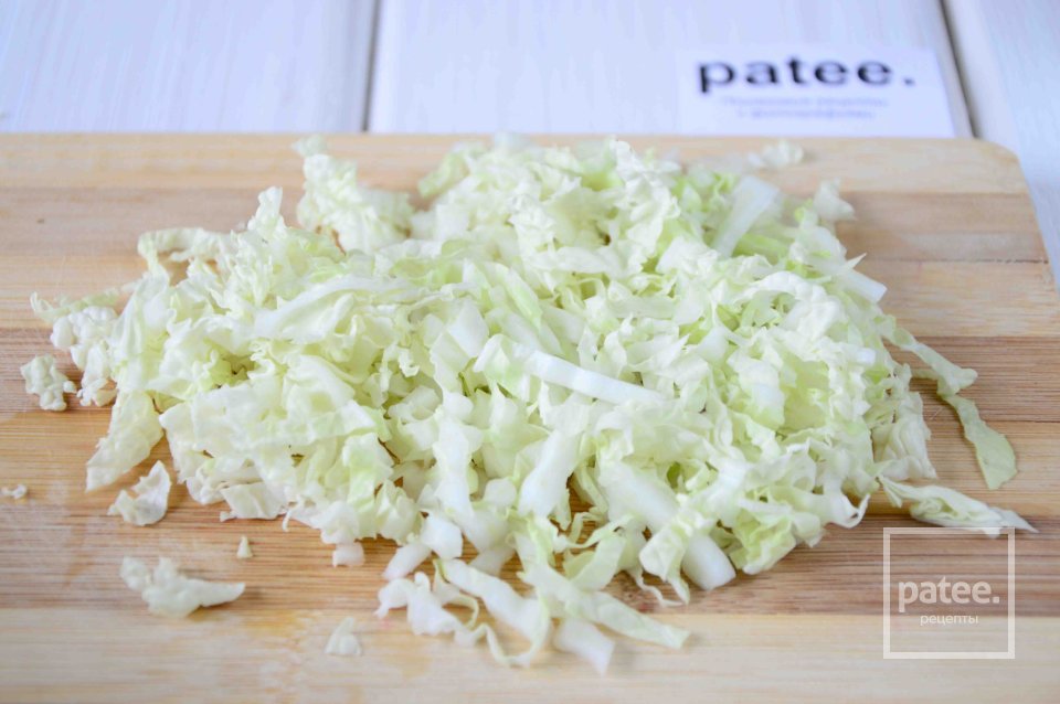 Овощной салат с кукурузой - Шаг 2