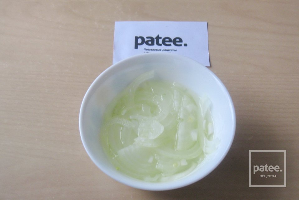 Салат с кальмарами и ветчиной - Шаг 3