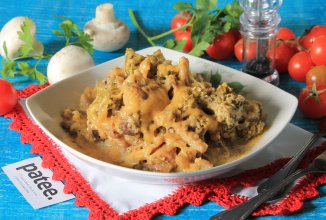 Курица с грибами и брокколи в мультиварке