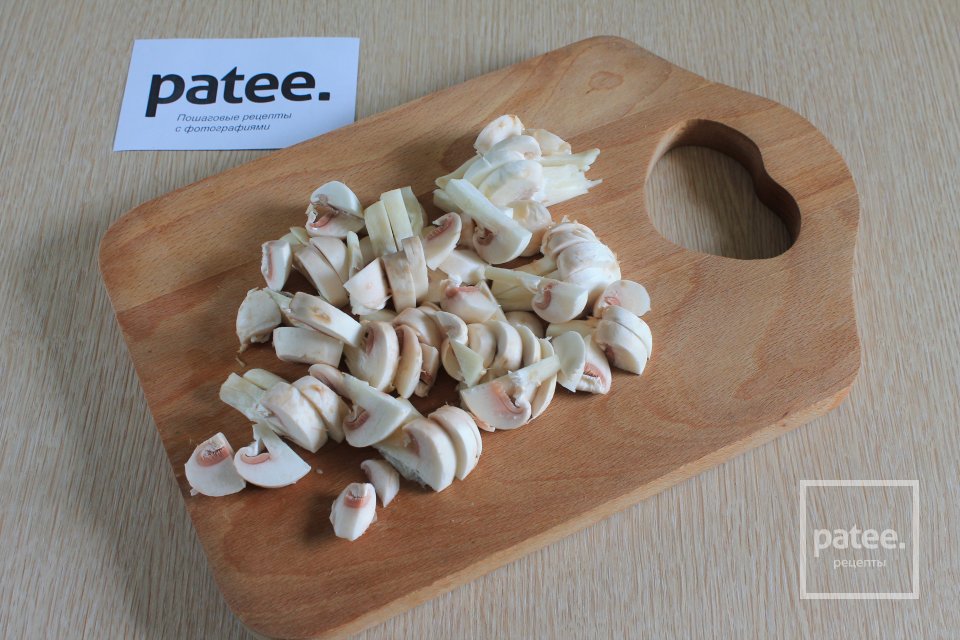 Курица с грибами и брокколи в мультиварке - Шаг 4