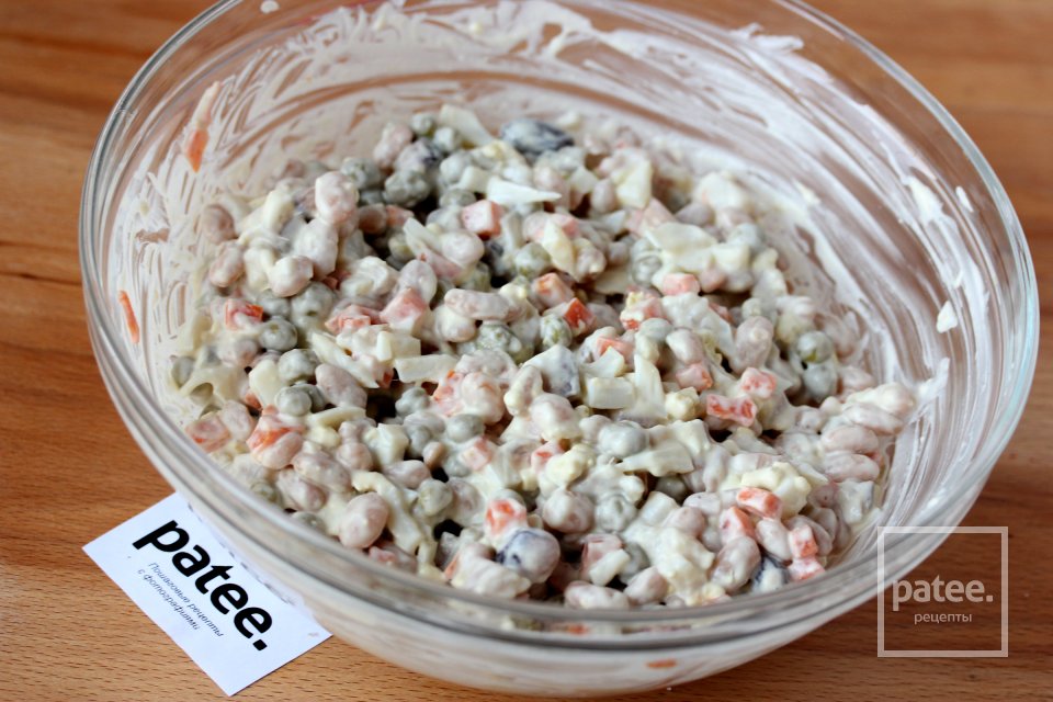 Салат с солёной сельдью и фасолью - Шаг 9