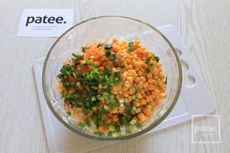 Салат из капусты с кукурузой - Шаг 6