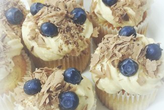 Кап-кейки ванильные с кремом пралине