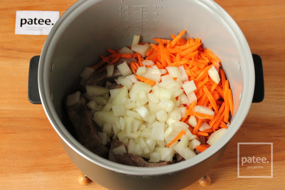 Пилав из булгура со свиными рёбрышками в мультиварке - Шаг 5