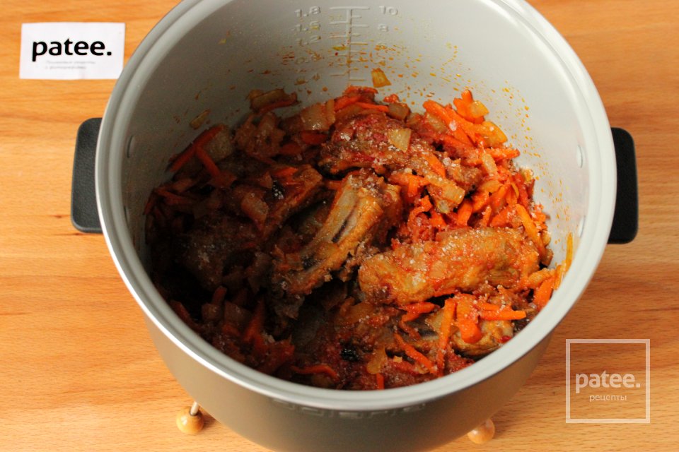 Пилав из булгура со свиными рёбрышками в мультиварке - Шаг 8