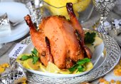 Цыпленок в цитрусовом маринаде с начинкой
