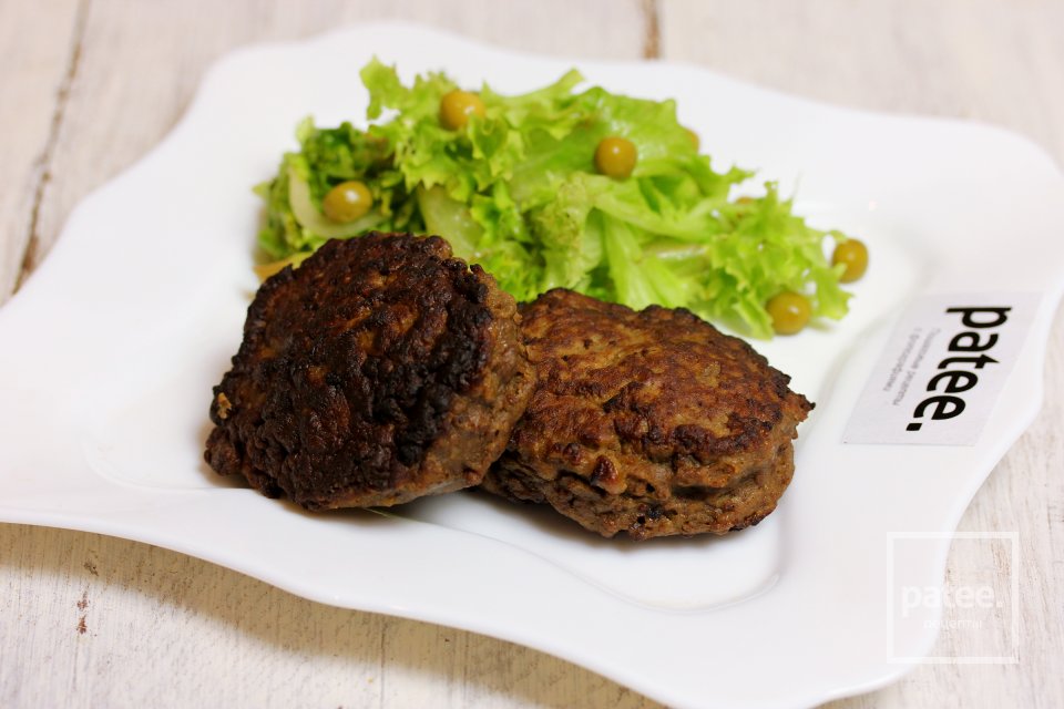 Пышные печёночные котлеты с гречневой мукой - Шаг 12