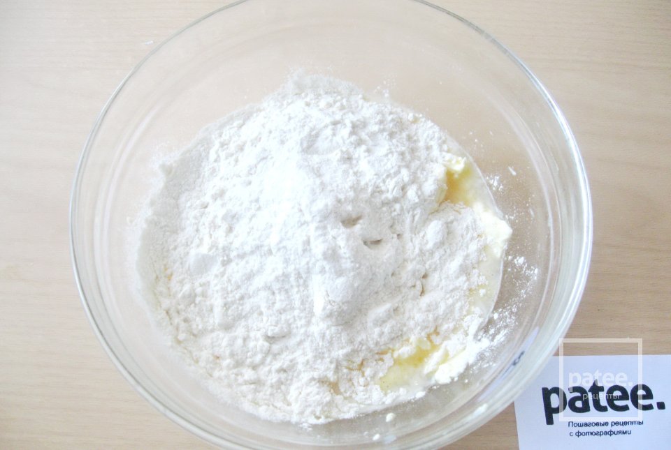 Пирог с курицей, грибами и брокколи - Шаг 6