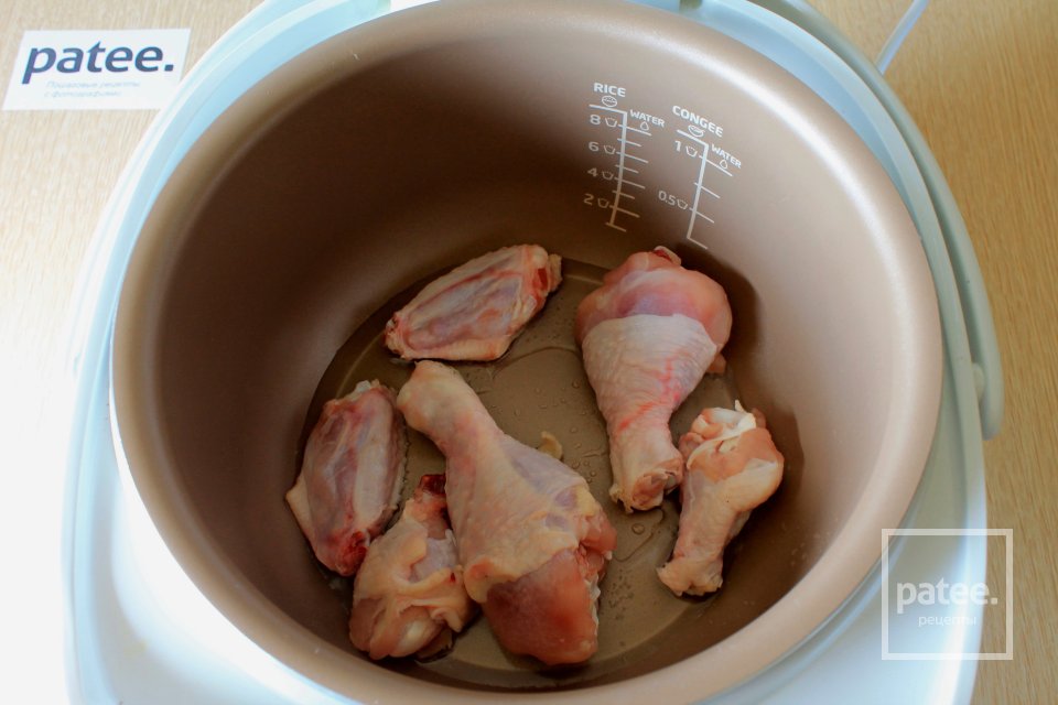 Курица тушеная с кабачком в мультиварке - Шаг 5