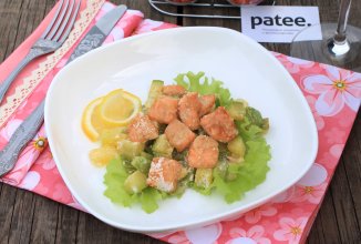 Семга в кунжуте на кабачковой подушке