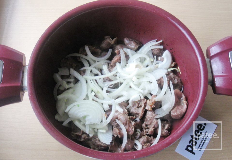 Куриные сердечки и желудки в сливочно-томатном соусе - Шаг 5