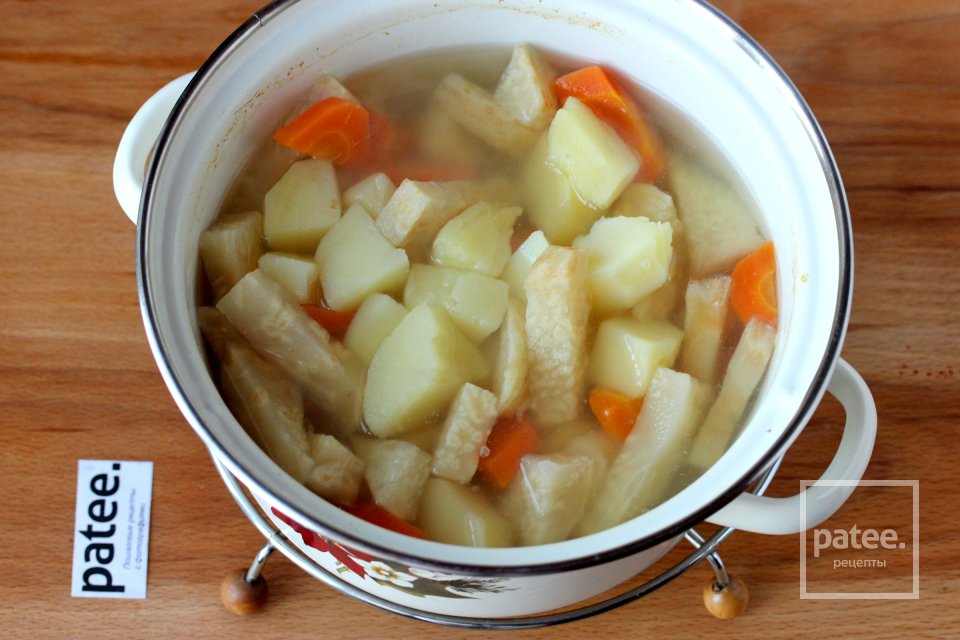 Картофельное пюре с сельдереем и морковью - Шаг 5