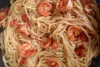 Спагетти с тигровыми креветками