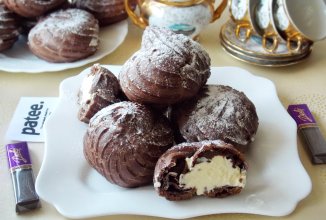 Шоколадные эклеры с кремом Шарлотт