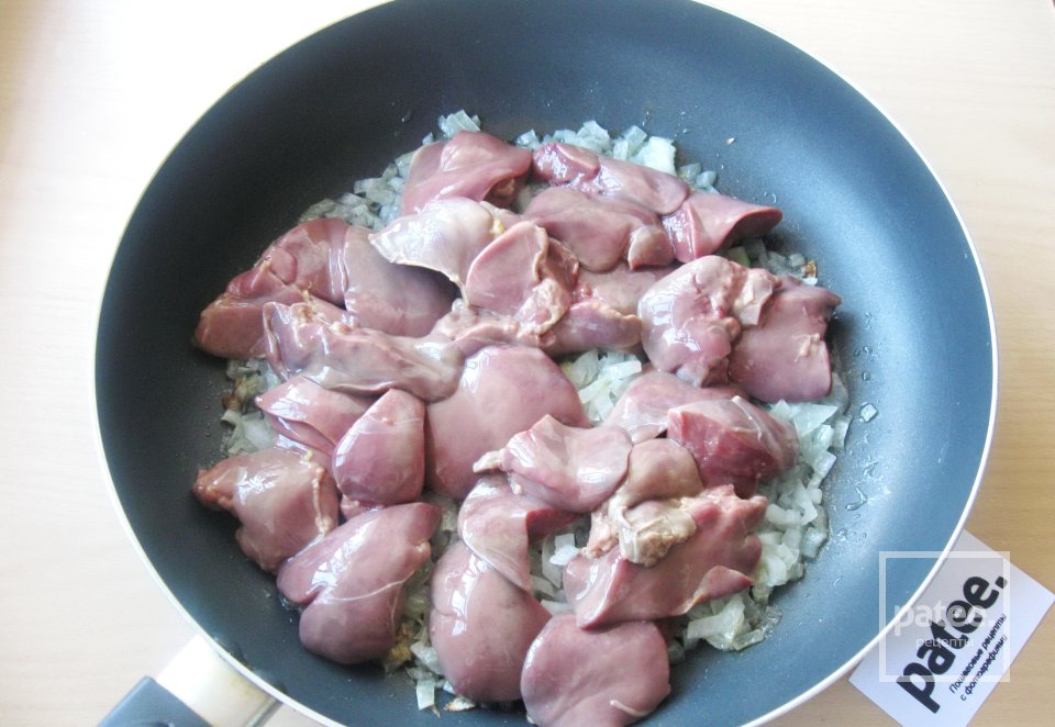 Куриная печень в горчично-медовом соусе - Шаг 6