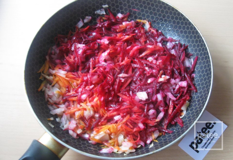 Борщ с  квашеной капустой - Шаг 10