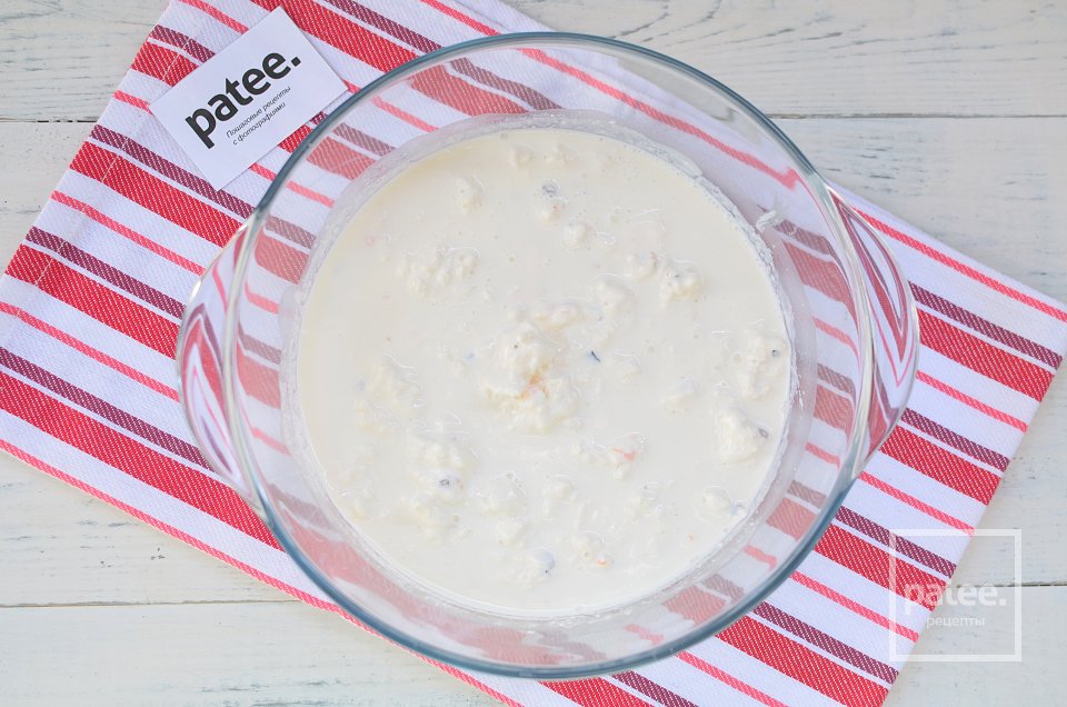  Kolokithopita. Греческий пирог с фетаксой и кабачком на рисовой подушке - Шаг 8