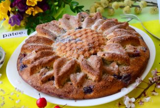 Яблочный пирог с вишней